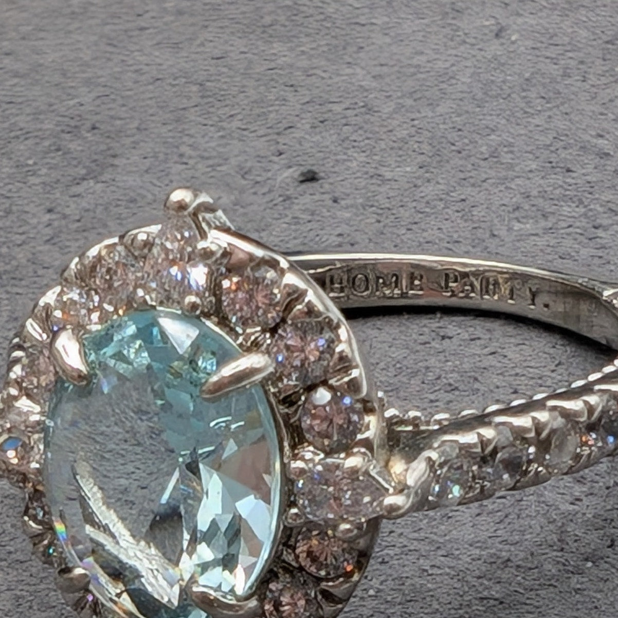 Home Party Light Blue Center Stone & Clear Halo CZ Silver Tone Ring Sz 9