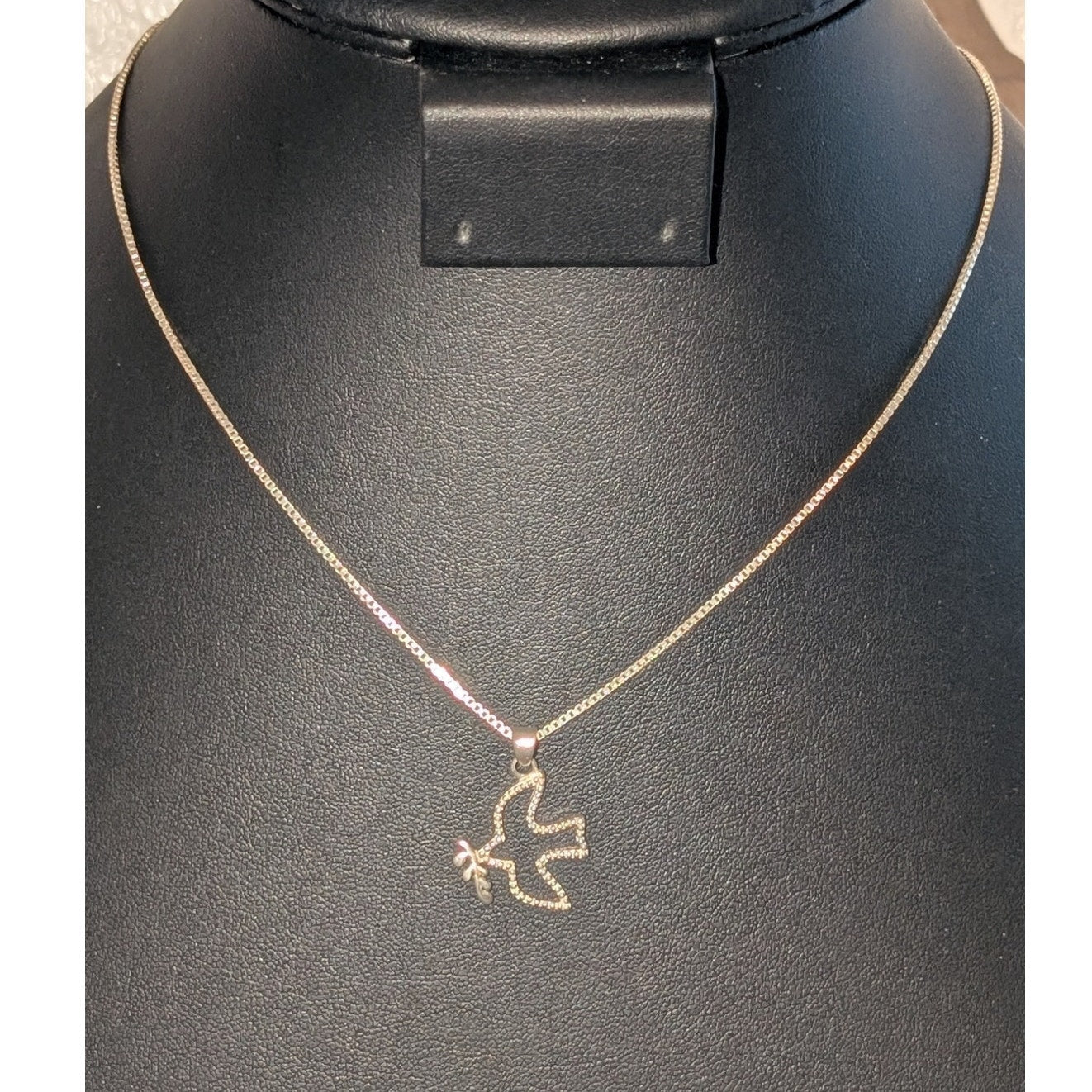 Silpada Dove with Olive Branch 925 Sterling Silver 16" Box Chain Necklace
