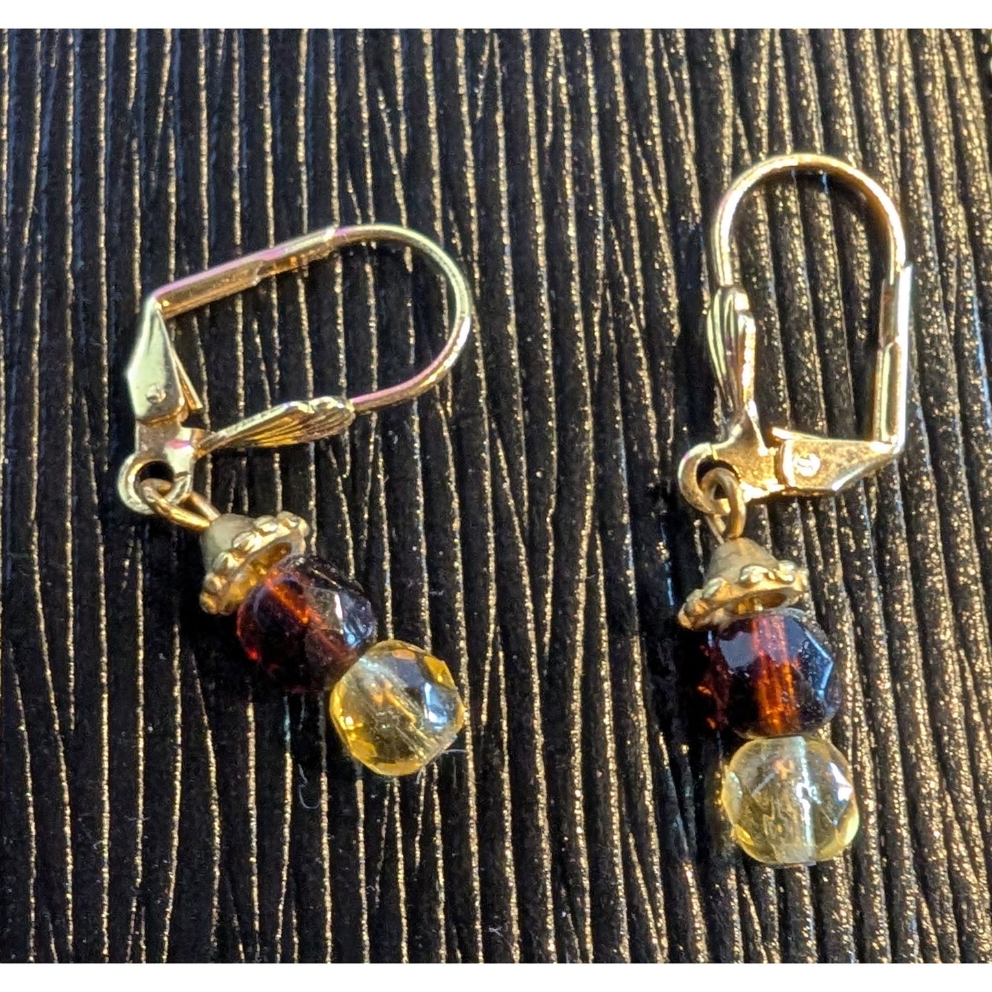 Gold Tone Cognac & Citrine Color 16.75" Necklace & Dangle Earring Jewelry Set