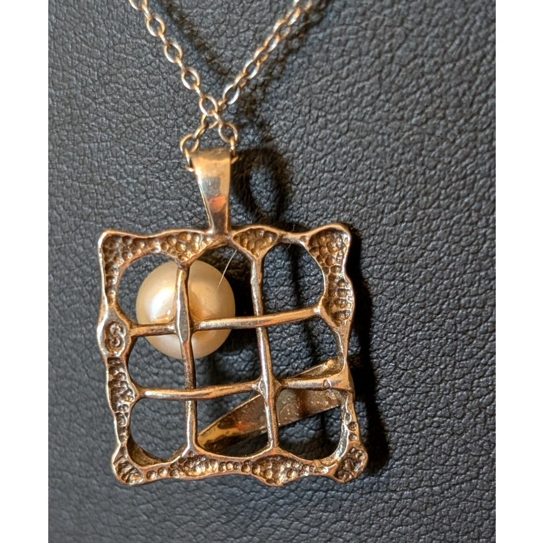 Vintage Modernist 14K 925 Open Basketweave Floating Pearl Pendant Necklace