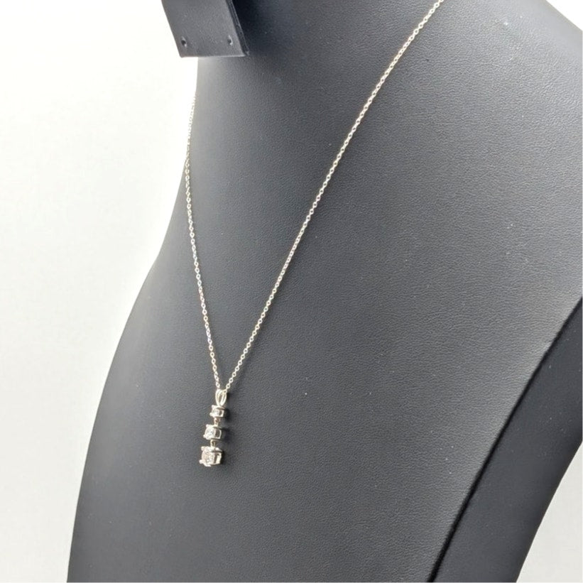925 Sterling Silver Three Graduated CZ Pendant Chain 18" Necklace