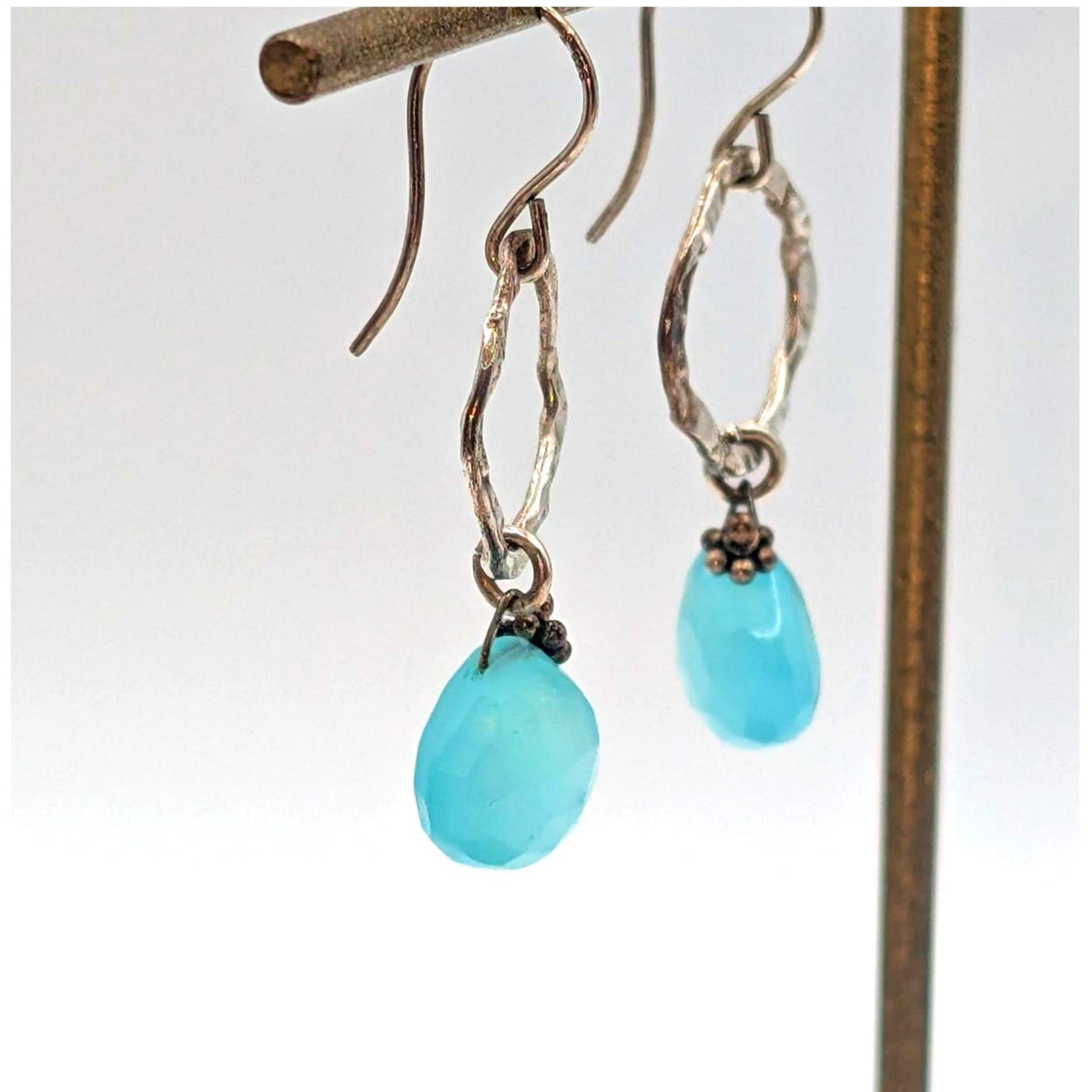 925 Sterling Silver Hammered Square Aqua Blue Faceted Glass Dangle Earrings