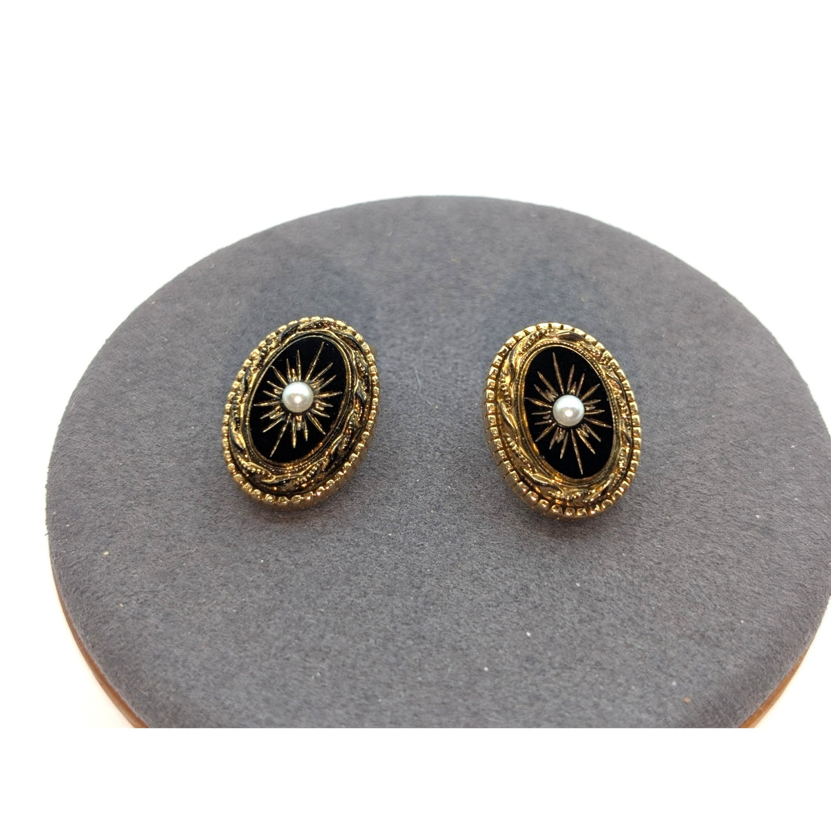 Vintage Sphinx Victorian Revival Black Gold Faux Pearl Clip On Earrings