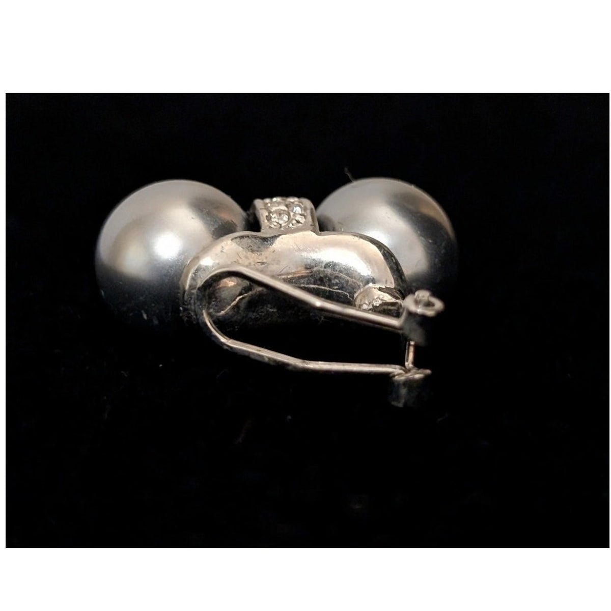 Glass Gray Pearl Rhinestone Rondelle Magnetic Ball Clasp Necklace & Earring Set
