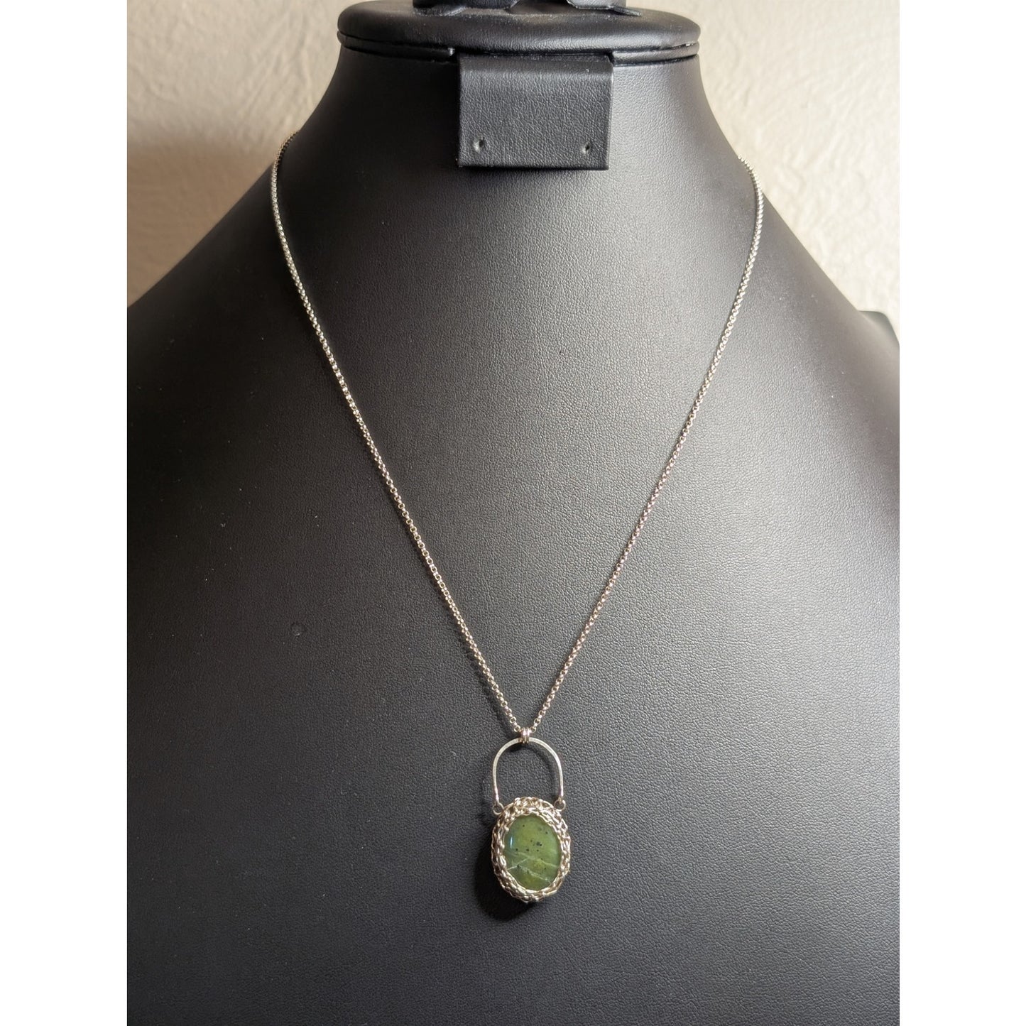 Precious Meshes Artisan Hand Crocheted Sterling Wire Stone Pendant Necklace