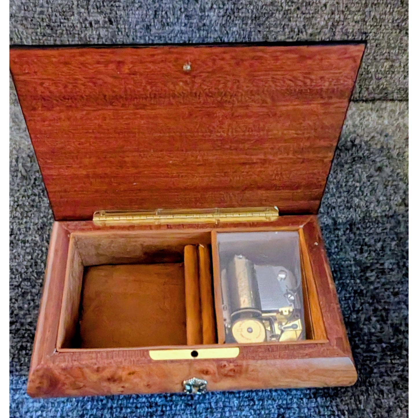 Vtg Reuge Swiss Movement Inlaid Musical Jewelry Box Made in Sorrento Italy