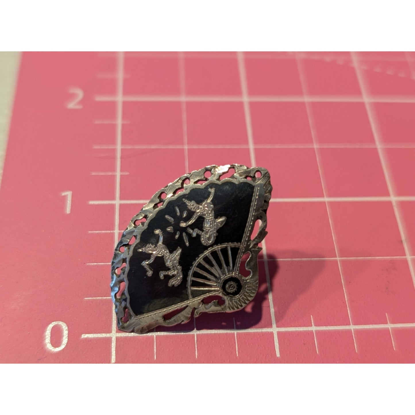 Vintage Siam Niello Sterling Silver Black Enamel Fan Screw Back Earrings