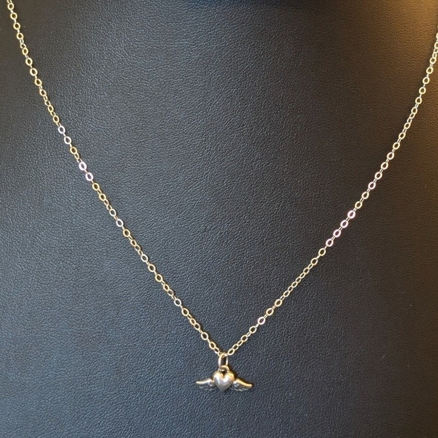925 Sterling Silver Flying Heart Pendant 18" Chain Necklace