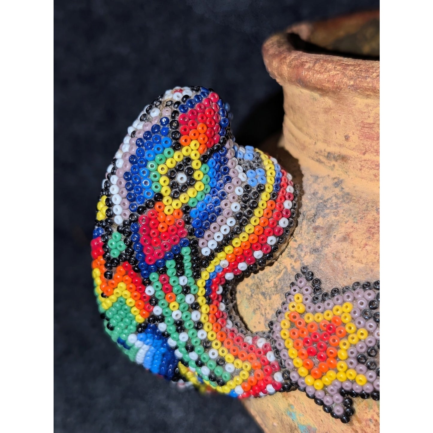 Hand Beaded Folk Art Made by Huichol Indians Lizard Clay Pot Chip on Rim