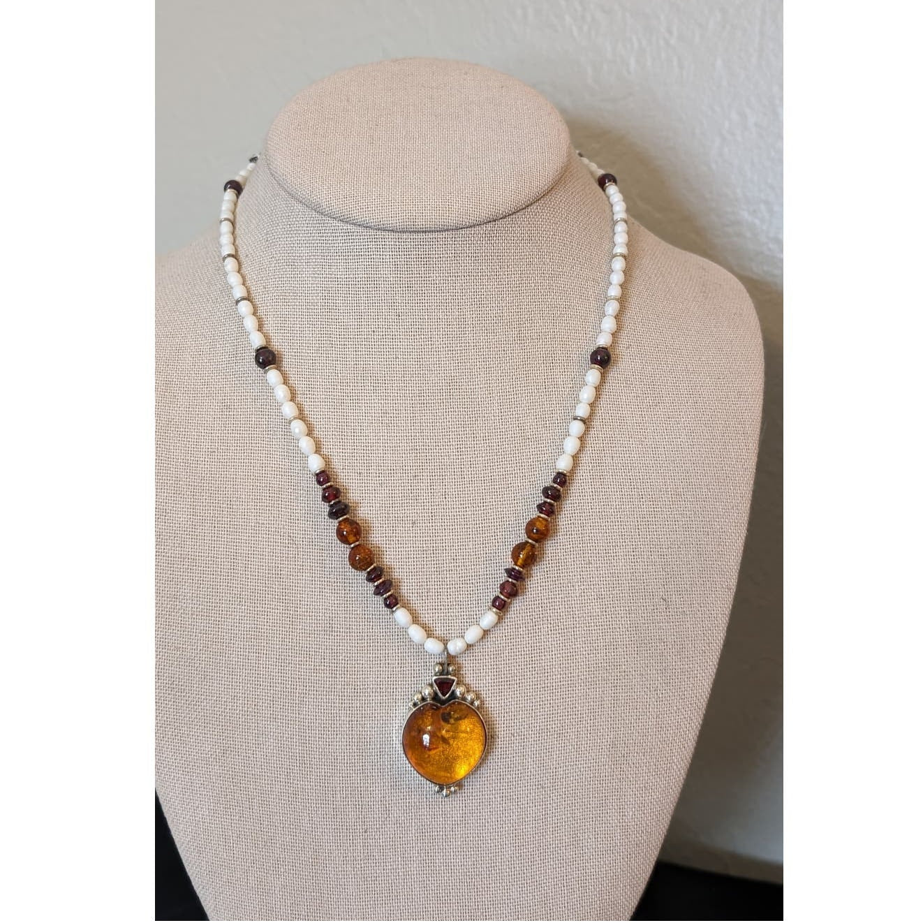 DEL Sterling Amber Heart Amber Garnet Freshwater Pearl Pendant Necklace