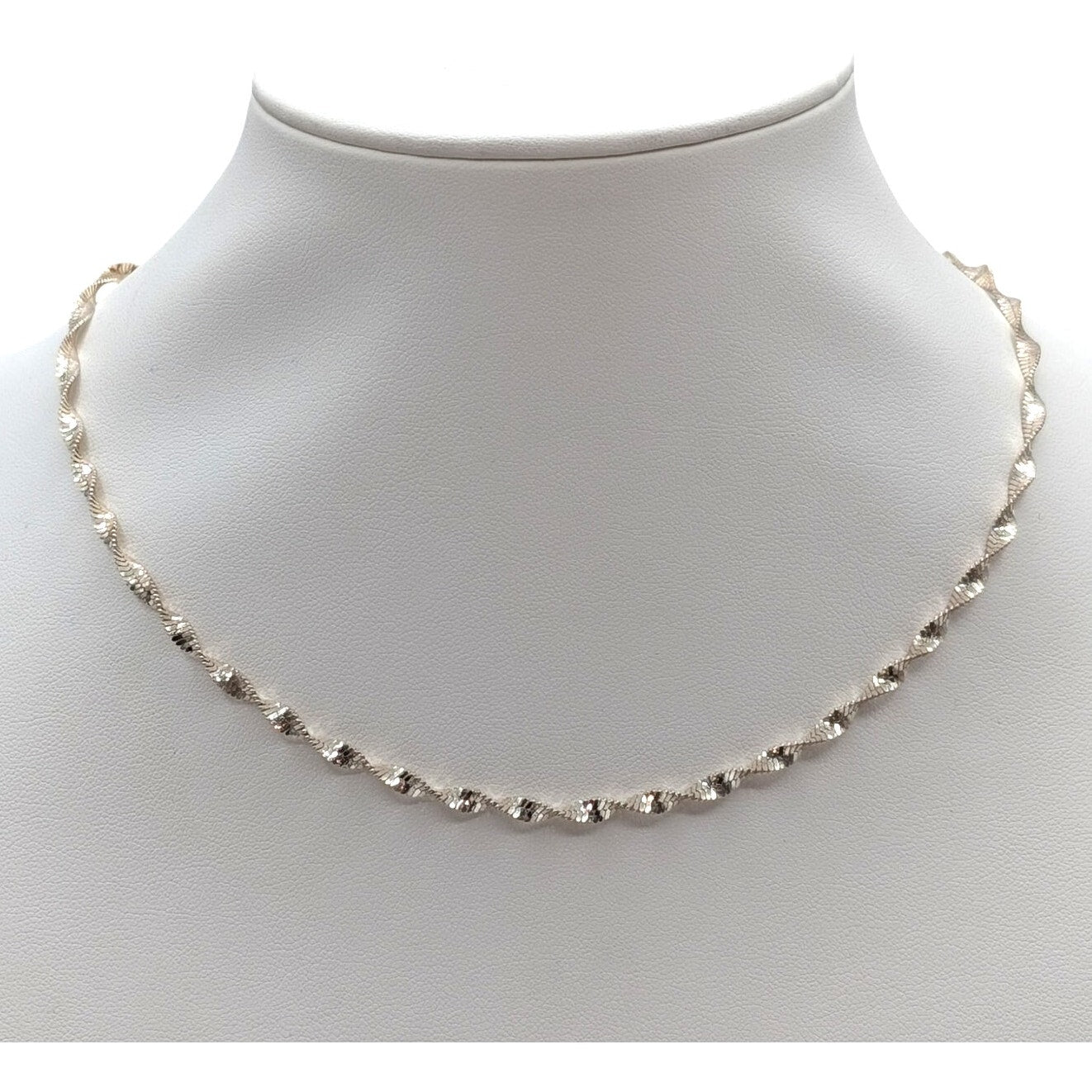 925 Italy Sterling Silver Twisted Herringbone 16" Chain Necklace