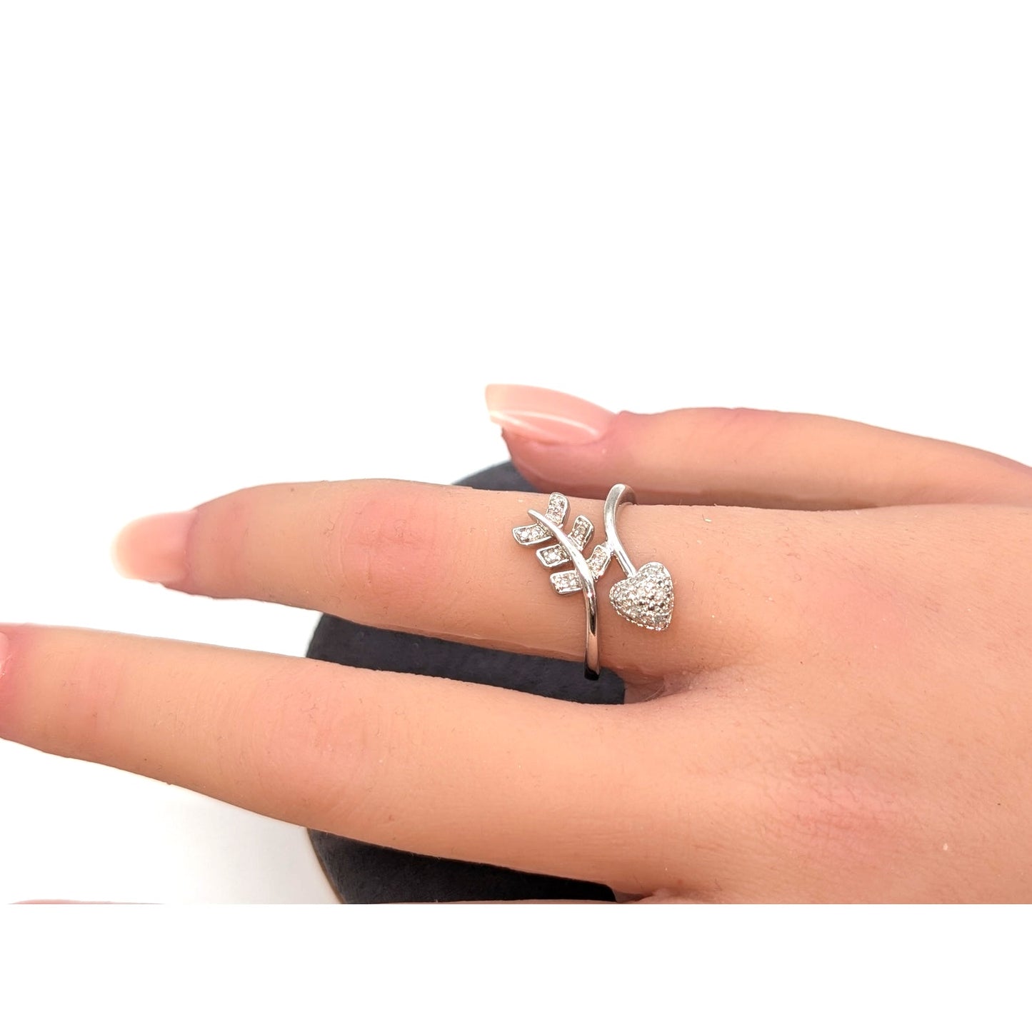 925 Sterling Silver Peace & Love Pave Diamond Ring Size 6.75