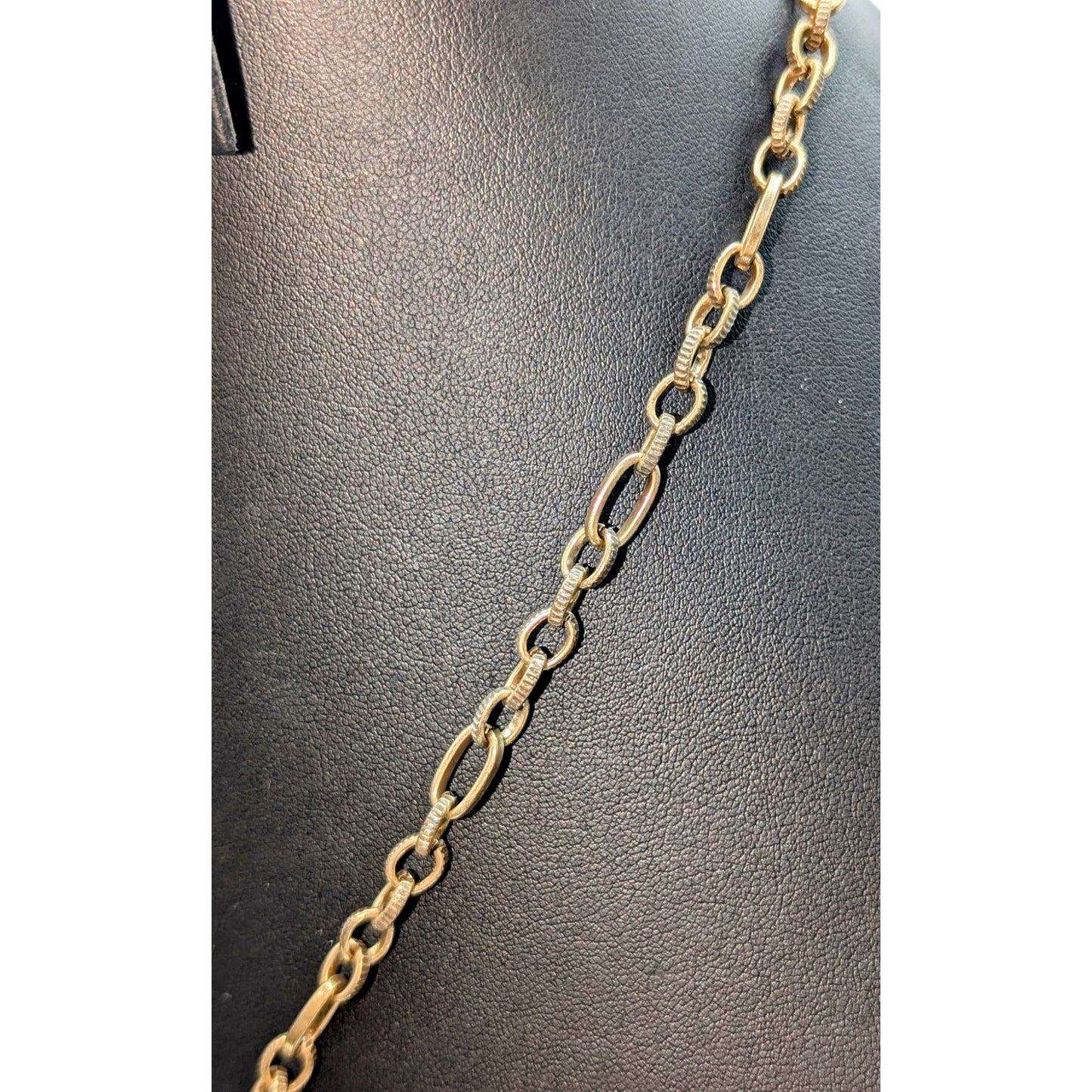 Patricia Nash Black Faceted Glass Antiqued Gold/Bronze Pendant Chain Necklace