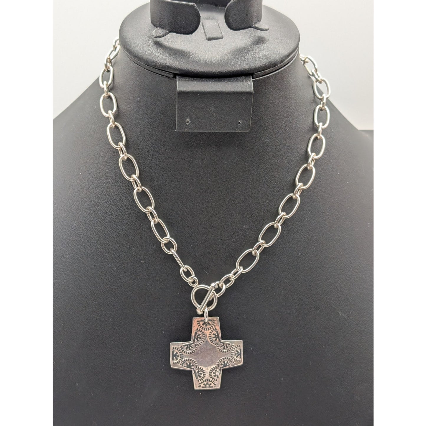Silpada Virtuosity 925 Sterling Silver Cross Toggle Chain Link 17" Necklace