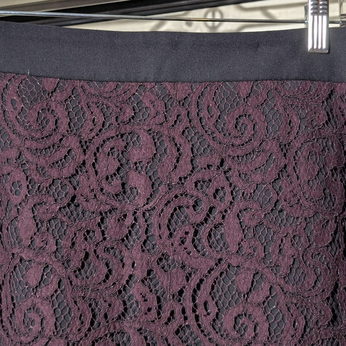 Loft Ann Taylor Purple Lace Short Pencil Skirt Womens Size 16