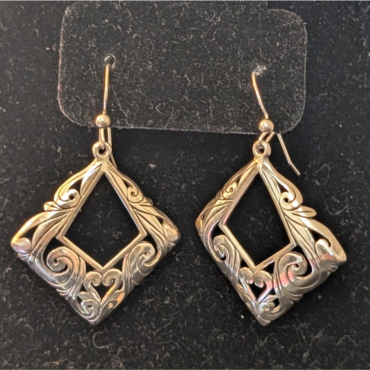 Vintage Marked Sterling Jezlaine Silver Filigree Diamond Shaped Dangle Earrings