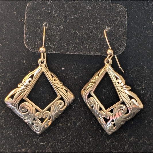 Vintage Marked Sterling Jezlaine Silver Filigree Diamond Shaped Dangle Earrings