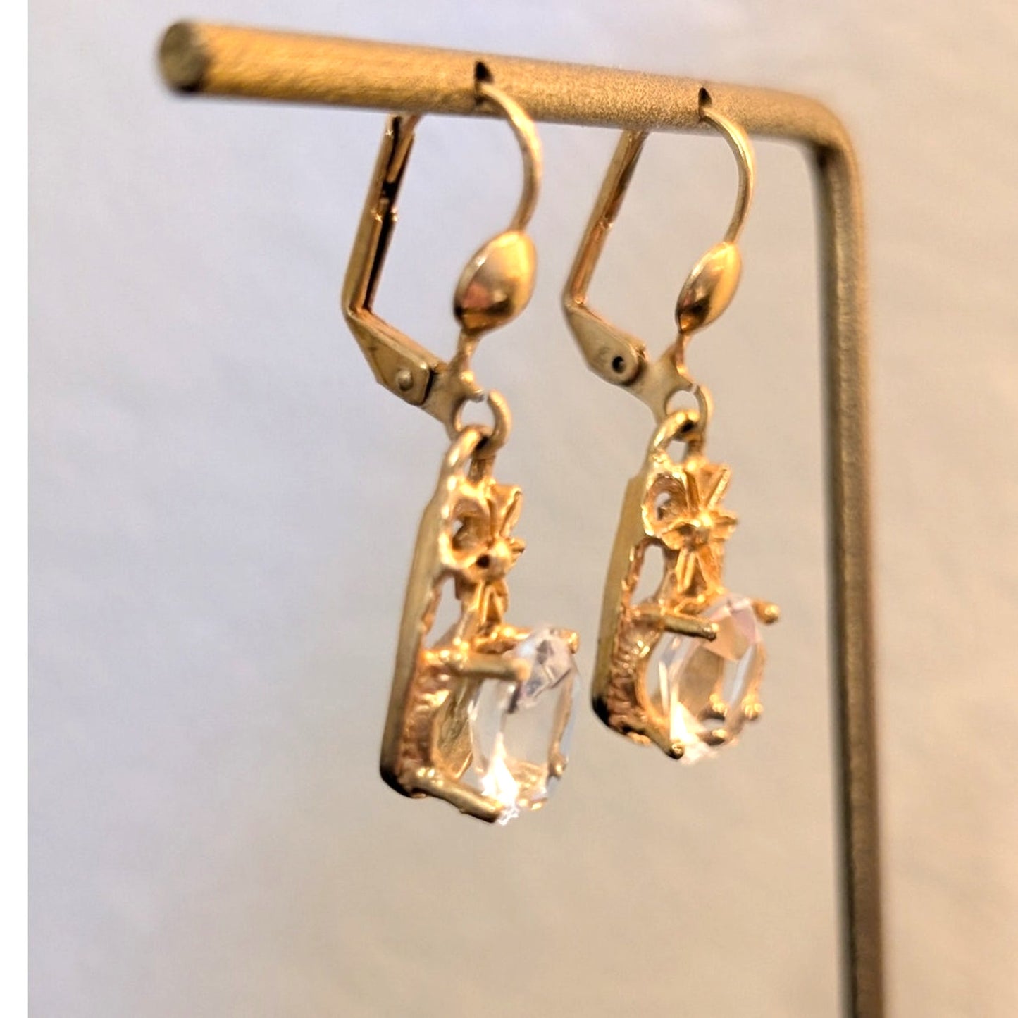 VTG Gold Tone 1-3/8" Dangle Lever Back Large Oval Crystal Earrings