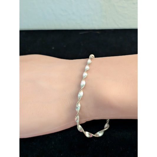 Vintage 925 Sterling Silver Twisted Herringbone Chain Bracelet