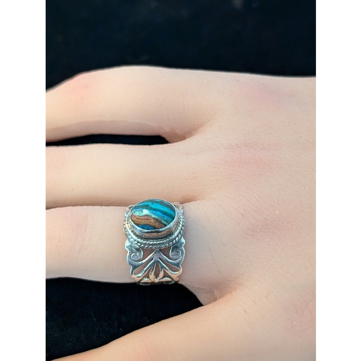925 Sterling Silver Filigree Rainbow Calsilica Stone Ring Size 6.25