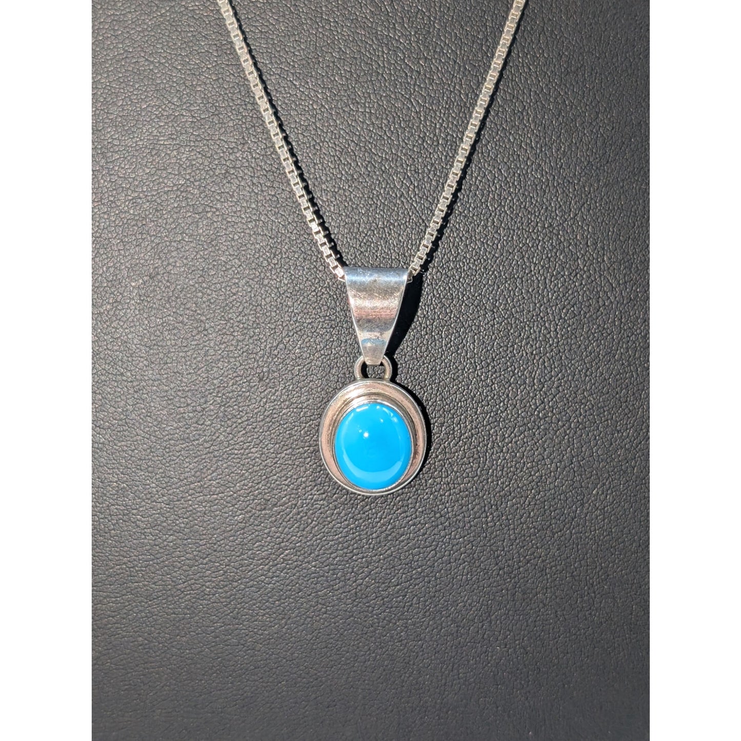 VTG Collectible Juan Willie Turquoise Sterling Pendant on 24" Box Chain Necklace