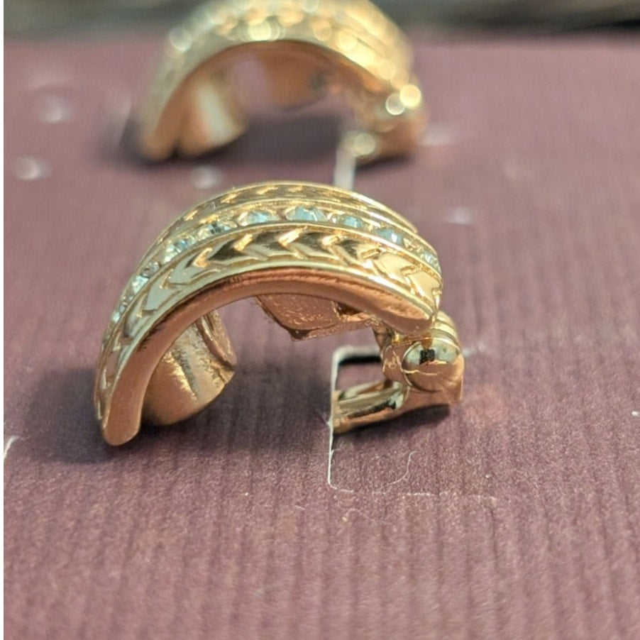 Vtg Premier Designs Serene Gold Tone Rhinestone Herringbone Clip On Earrings