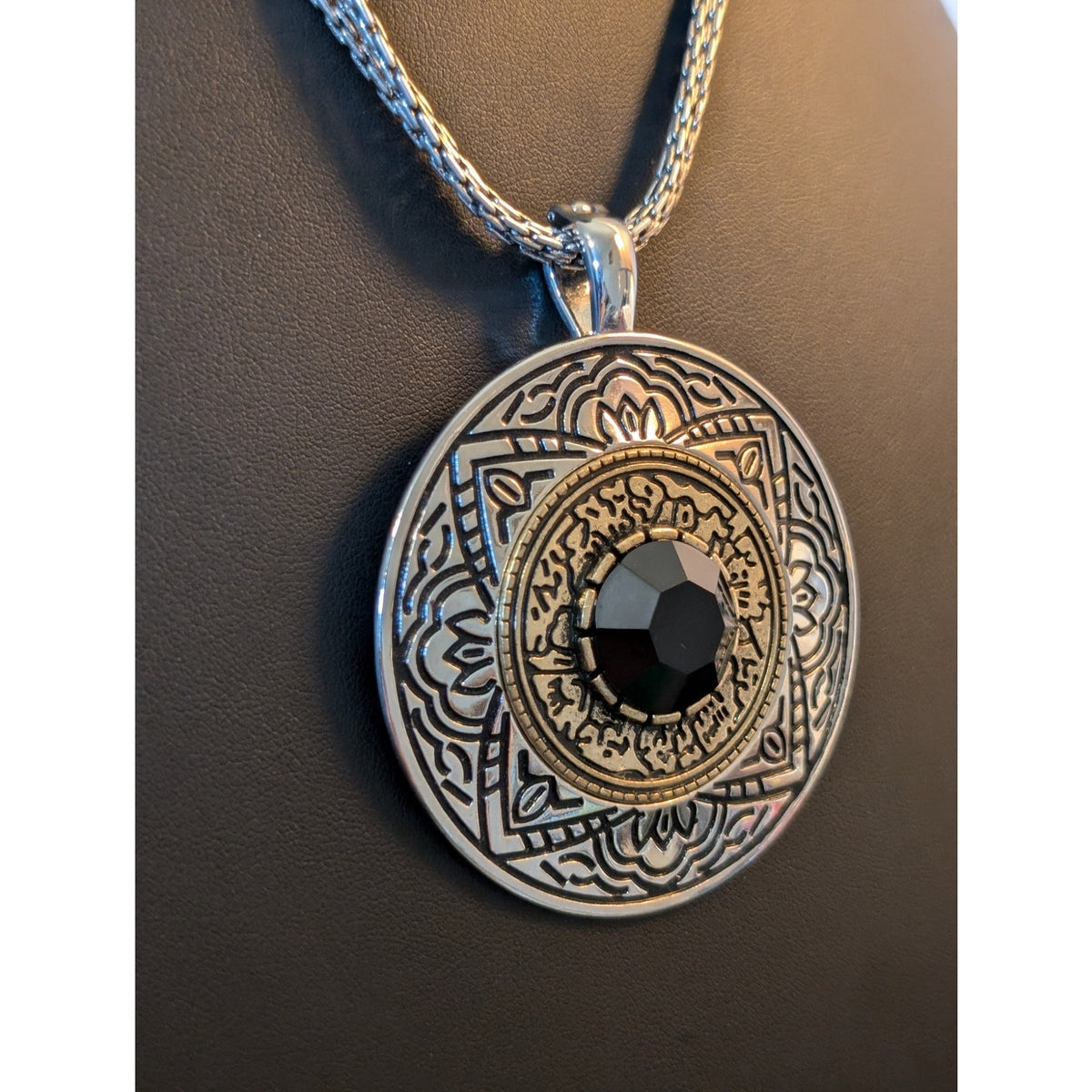 Premier Designs Two Tone Etched Large Medallion Pendant Necklace