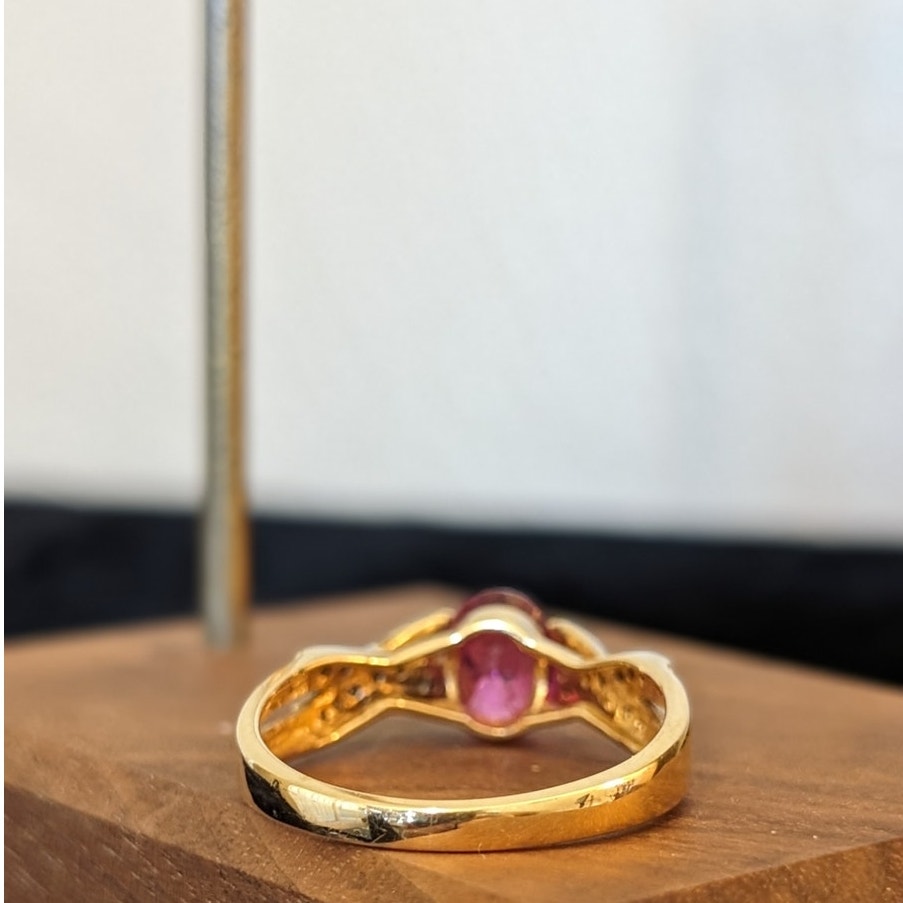 14K Gold Natural Pink Tourmaline & Diamond Criss Cross Band Ring Size 9.5