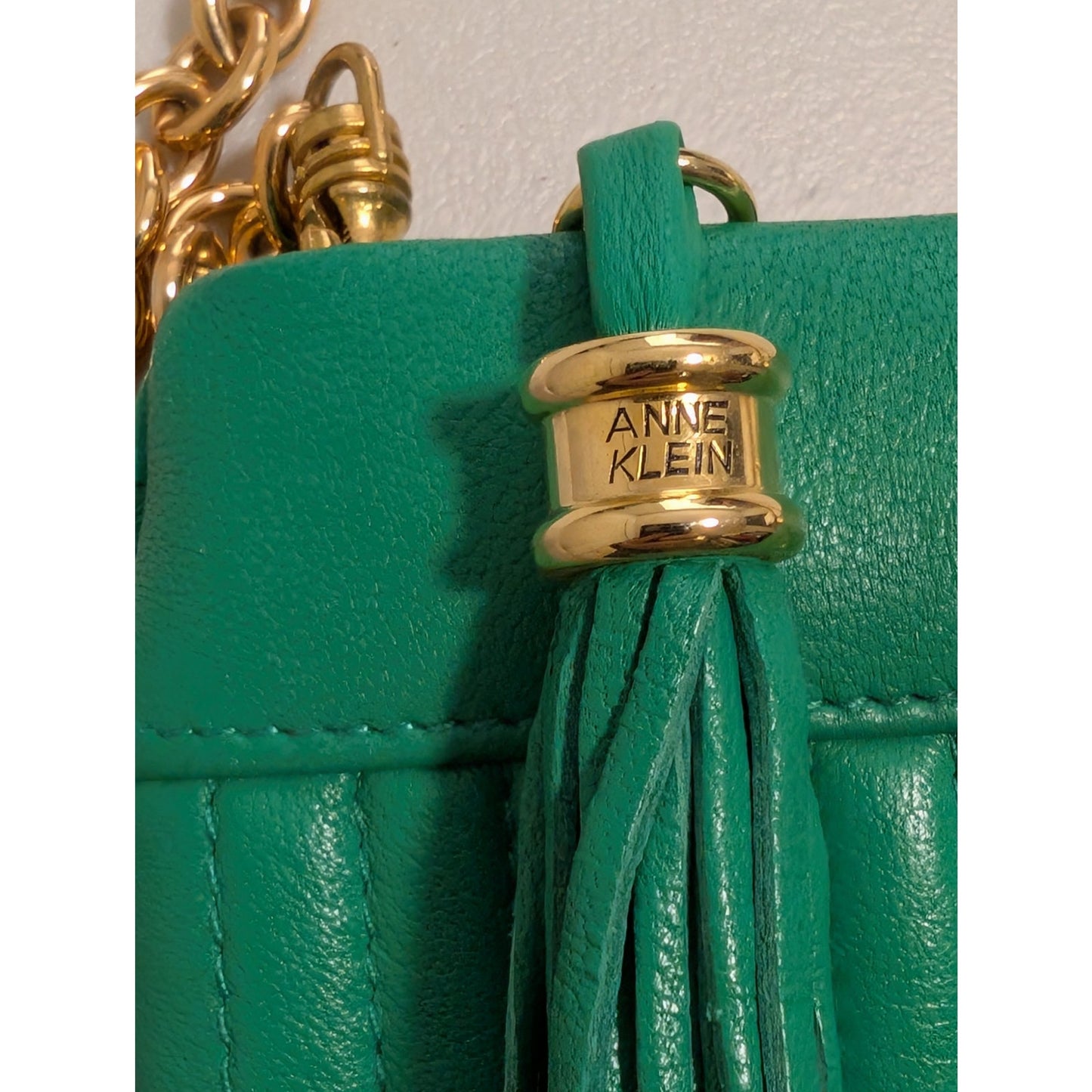 Anne Klein Cauldron Vintage Green Quilted Leather Chain Strap Lion Logo Handbag