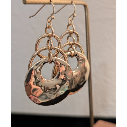 NWOT Gold Tone Hammered Highly Polished Dangle Tri-Circle Earrings
