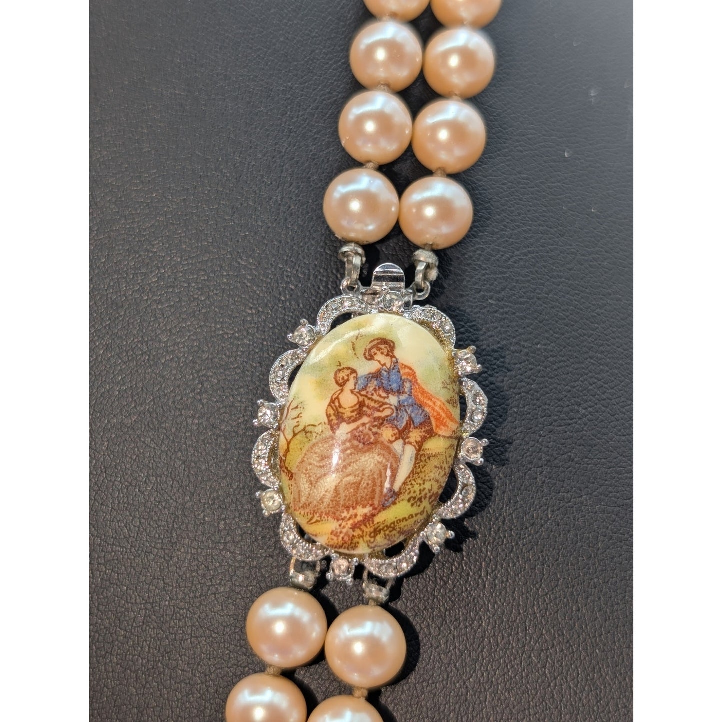 Vtg Off White Double Strand Courting Rhinestone Clasp Faux Pearl Necklace