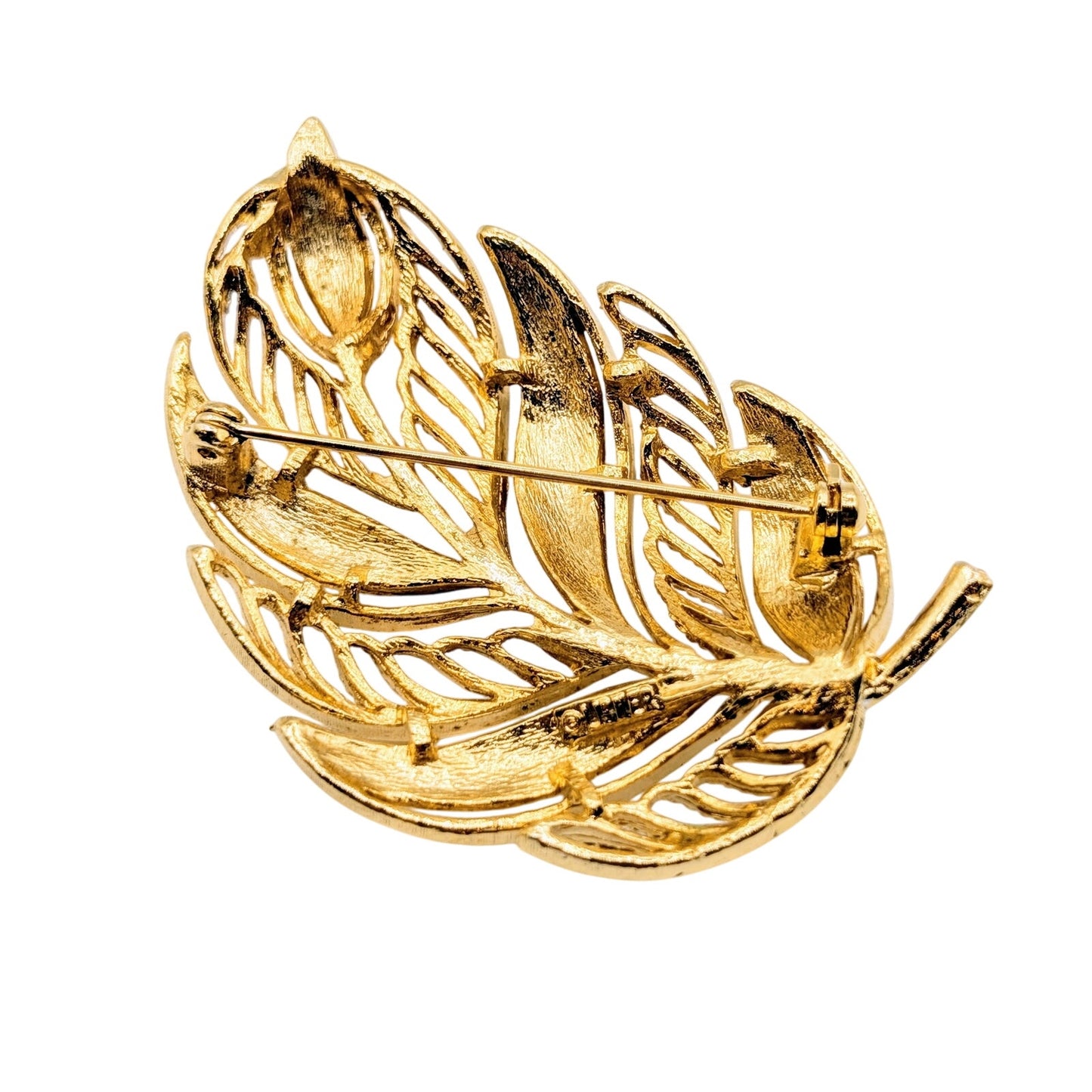 Vintage Signed Lisner Large Textured & Cut Out Leaf Brooch