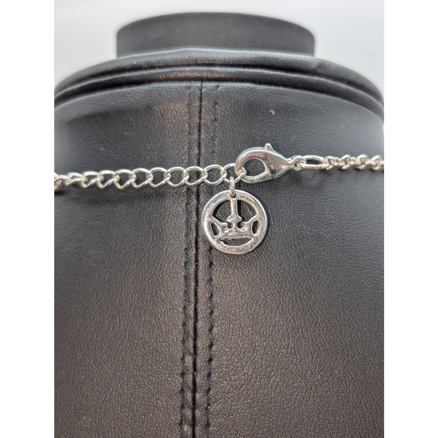 Vintage Crown Trifari Necklace Bracelet Pierced Earrings Glass Stone Jewelry Set