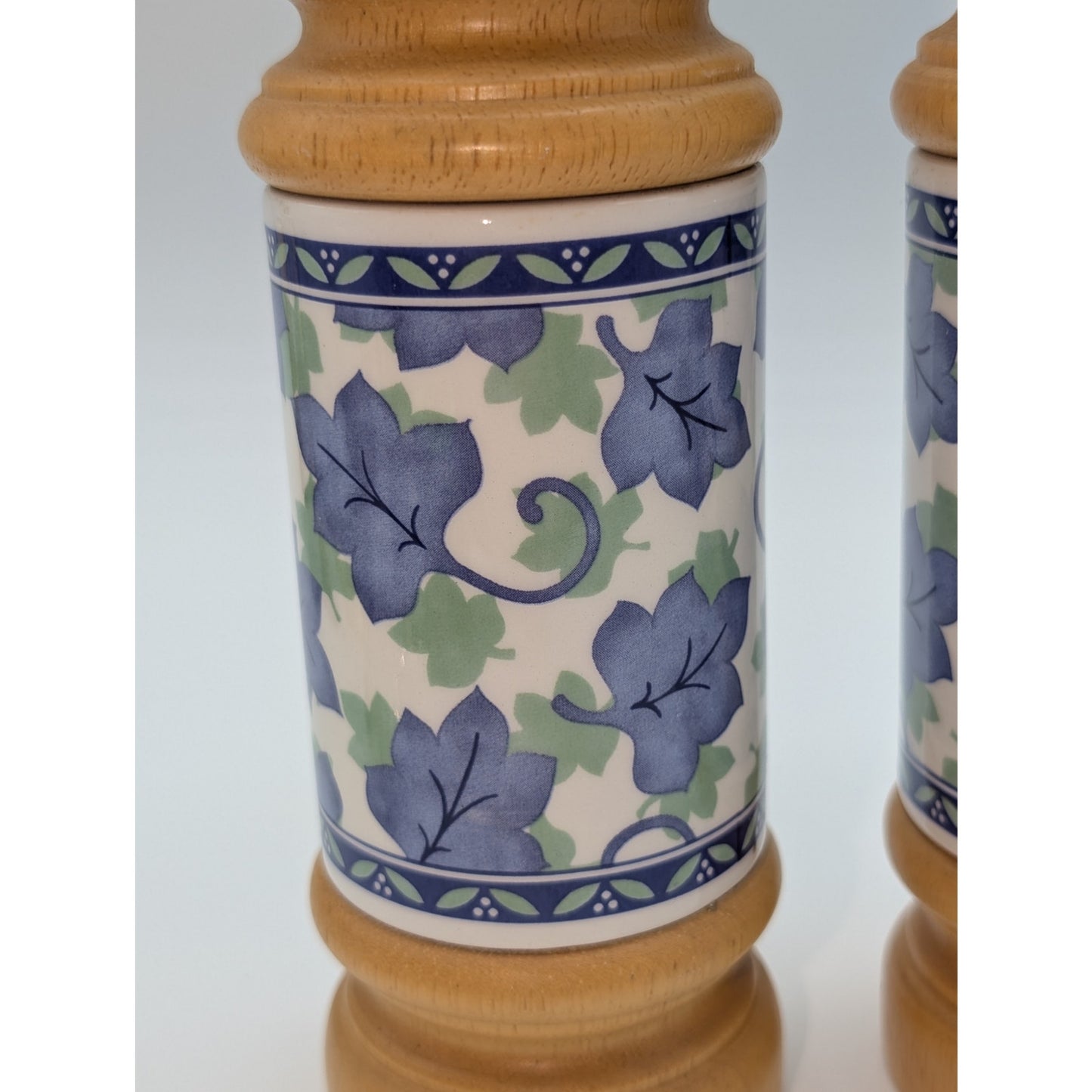 Mr. Dudley  7" Wood & Ceramic Pepper Grinder Mill & Salt Shaker Set