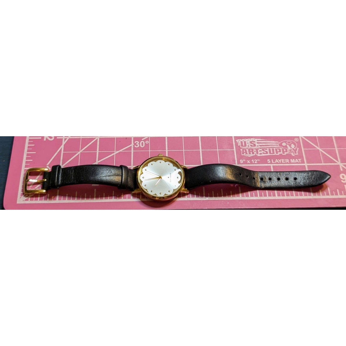 Kate Spade New York Metro Scallop Three-Hand Black Leather Watch
