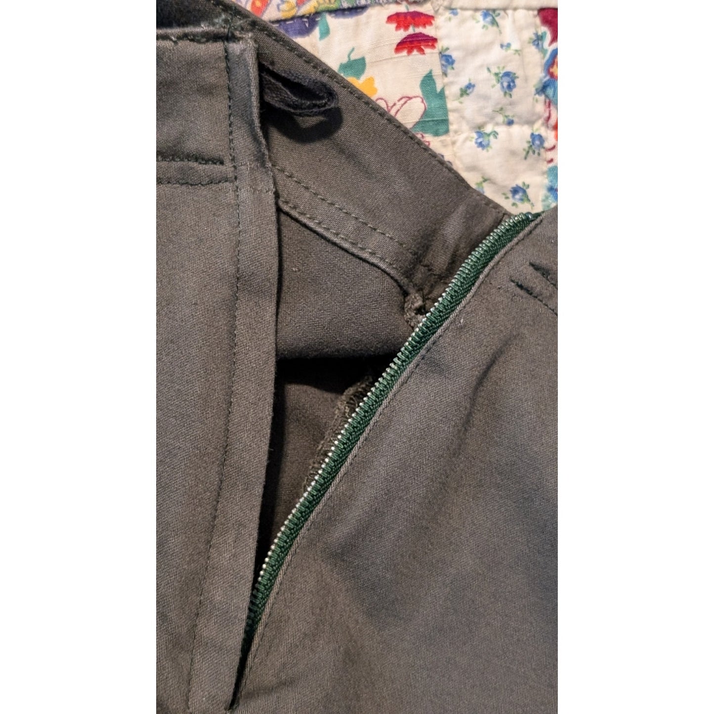 Gloria Vanderbilt Loden Side Zip No Waistband Flat Front Pedal Pusher Pant Sz 14