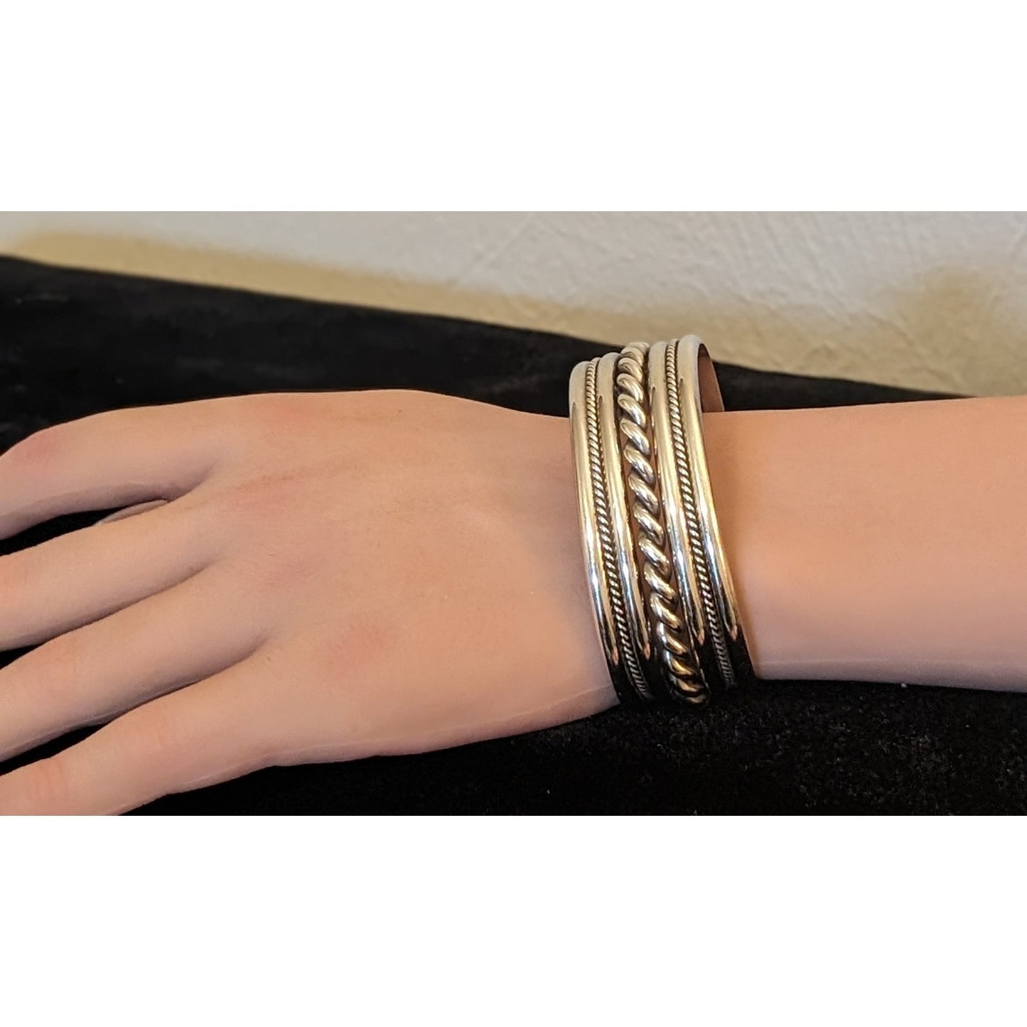 Tahe Navajo Native American Signed Braided 60g Sterling Cuff Bracelet