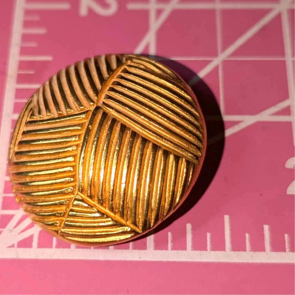 Vintage Chunky Round Basket Weave Design Clip On Earrings