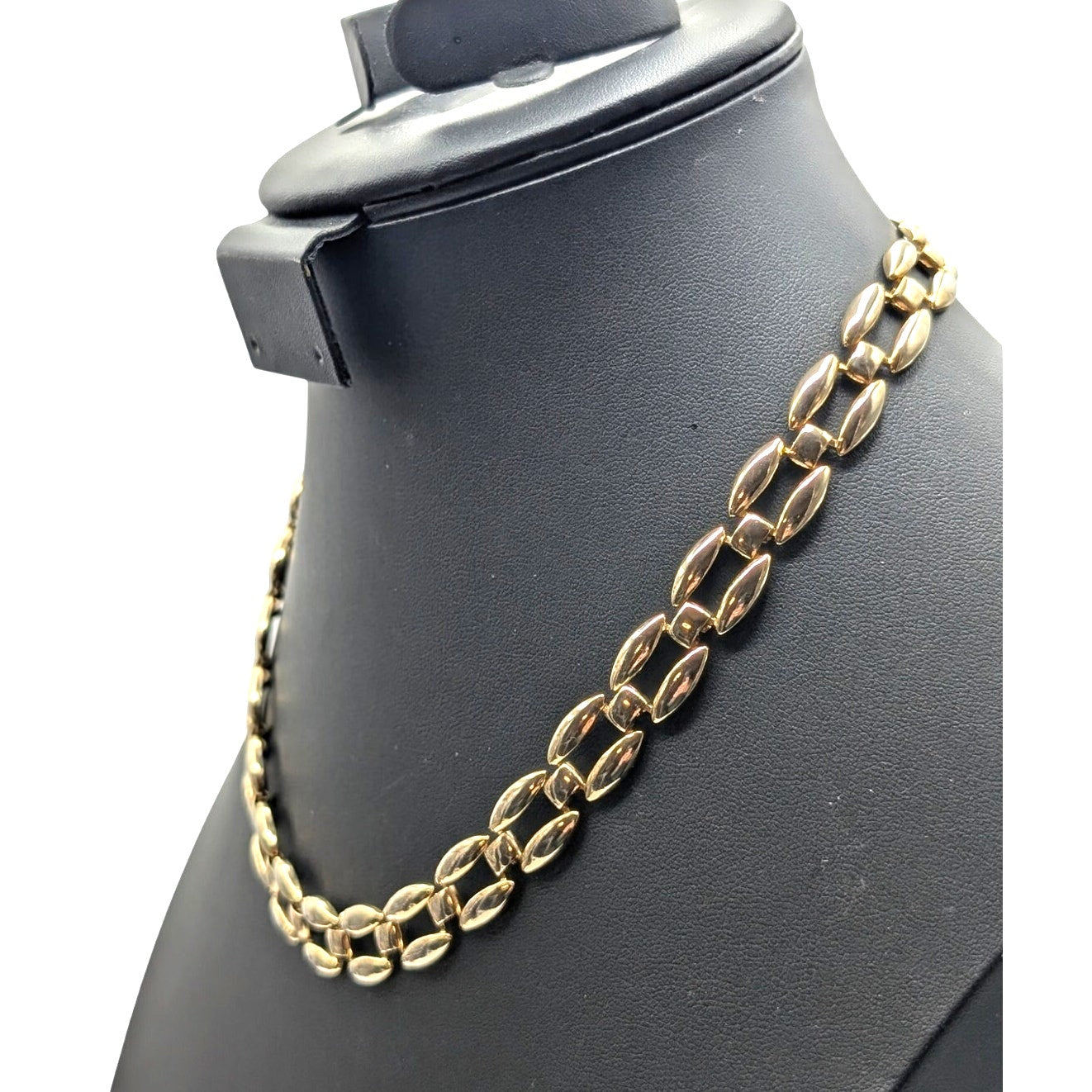 Vintage Polished Gold Tone Oval Link Fold Over Clasp Collar Chain 18" Necklace