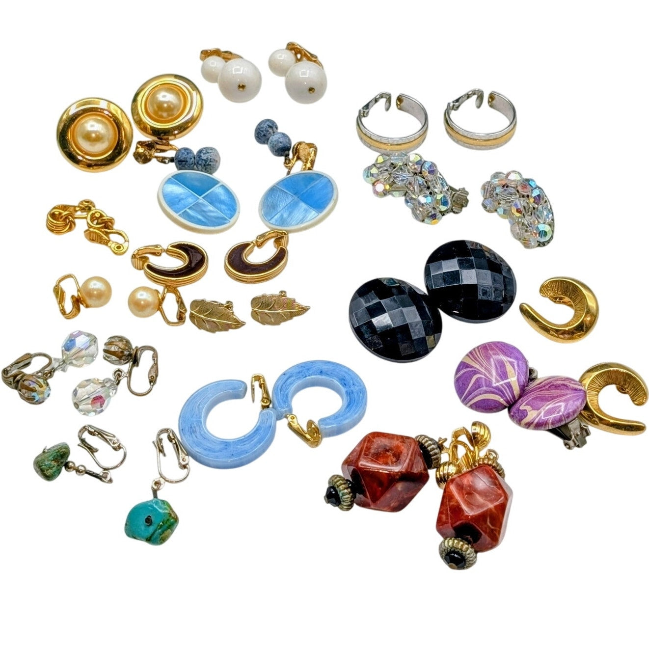 Lot of Seventeen Pair Vintage Clip On Earrings Signed and Unsigned