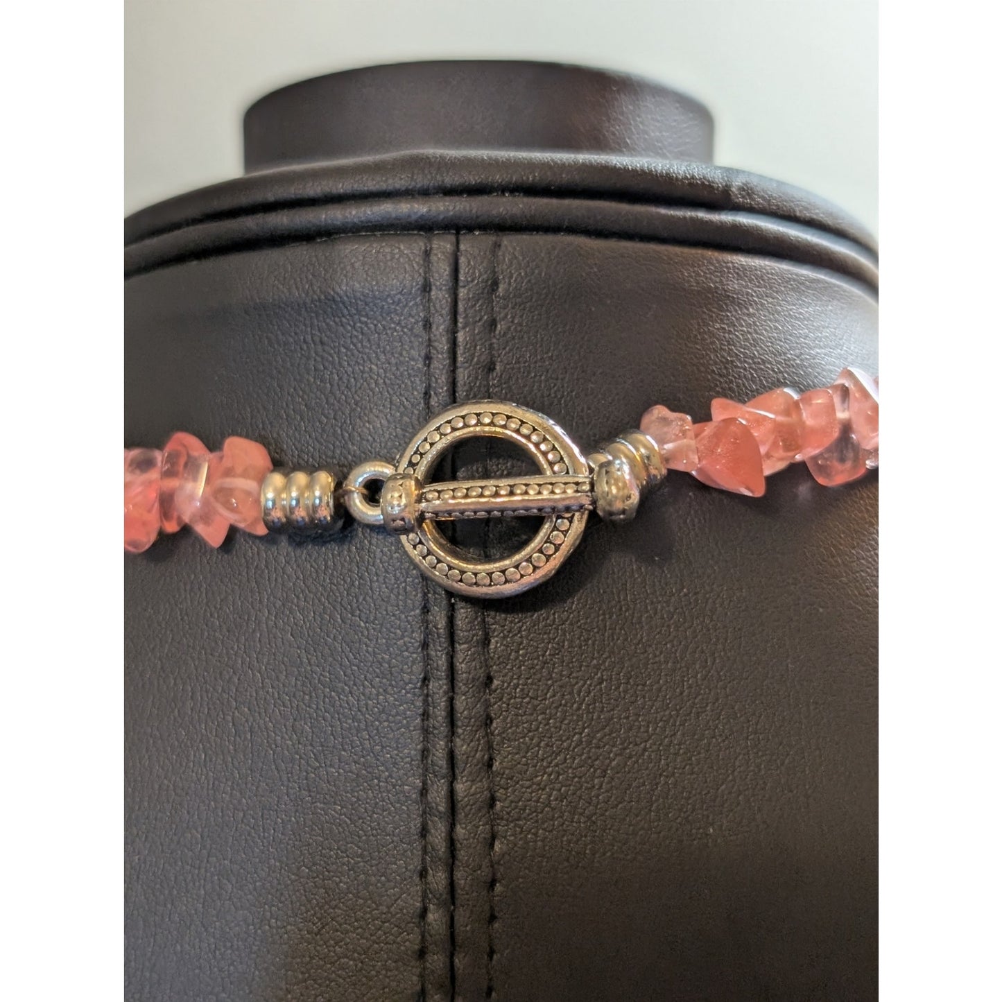 Pink Glass Chip & Faceted Teardrop Pendant Silver Tone Toggle Clasp Necklace