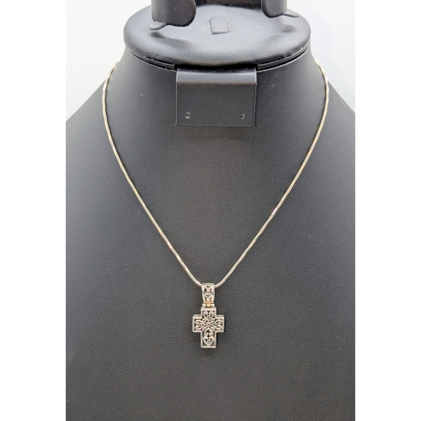 925 Sterling Silver Chunky Filigree Articulated Cross Pendant Chain 16" Necklace