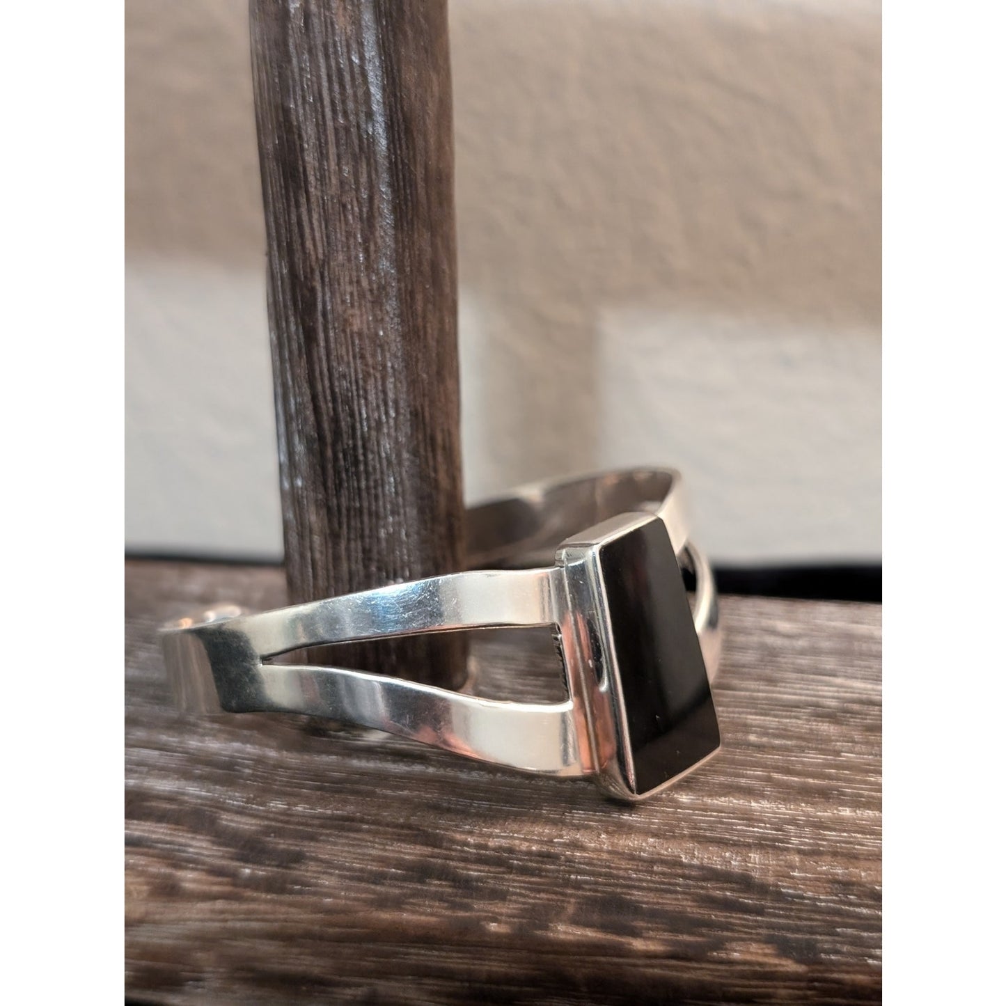 Taxco Mexico 925 Sterling Silver Black Onyx Modernist Split Band Cuff Bracelet