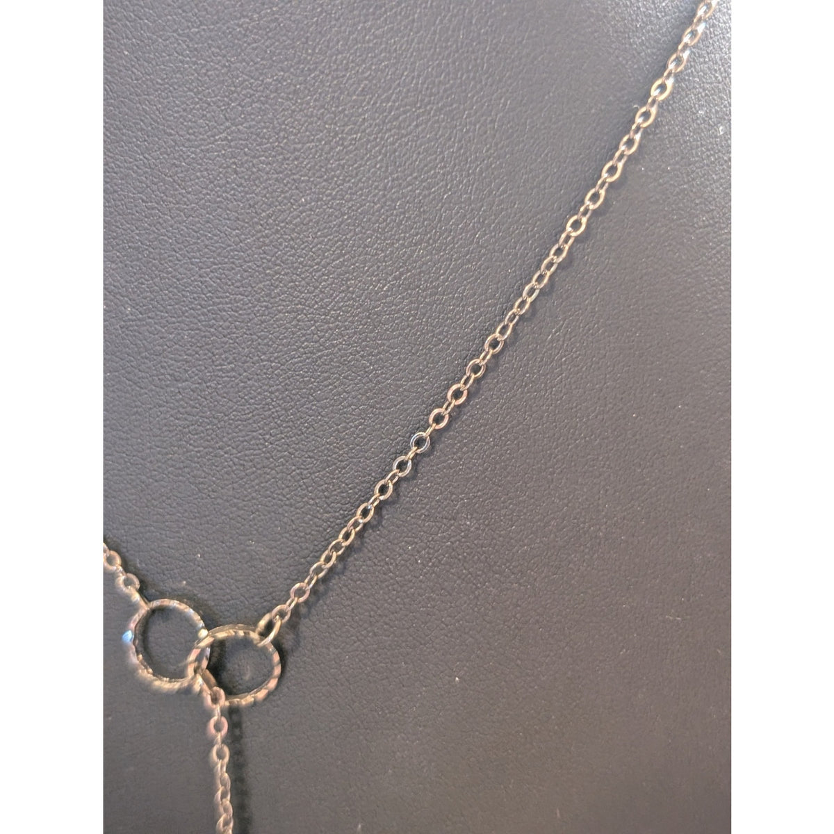 Unmarked Gun Metal Lariat Briolette Cut Faceted Teardrop Crystal Chain Necklace