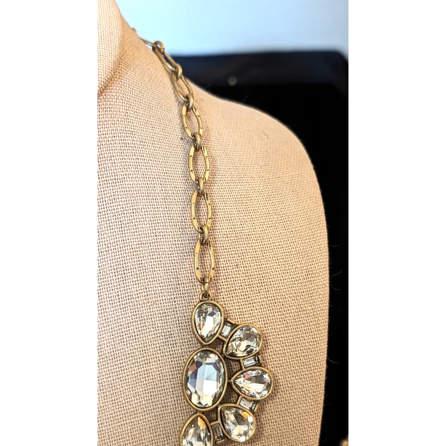 J Crew 18" Jargoon Gold Tone Claw Clasp Party Crystal Statement Necklace