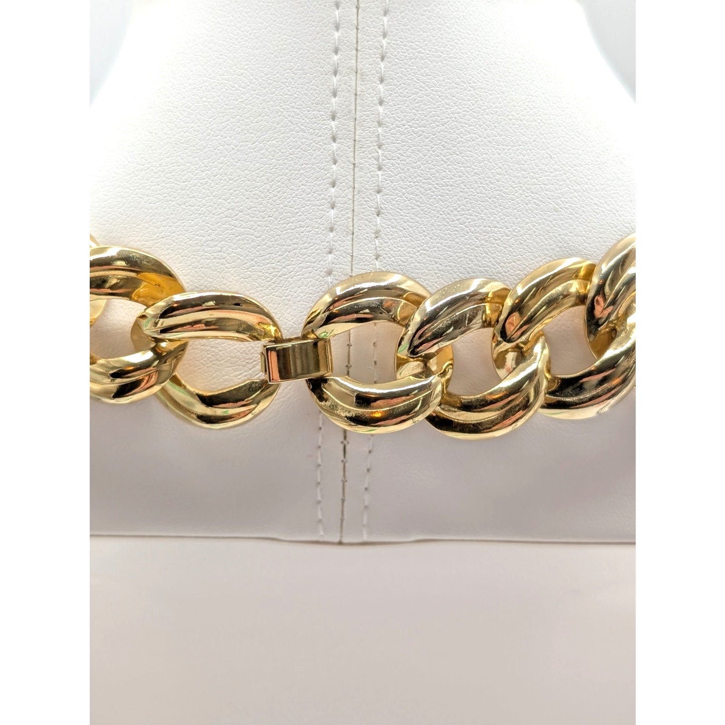 Vtg Gold Tone 7/8" Wide Curb Link Chain Collar 18" Necklace W/ Fold Over Clasp