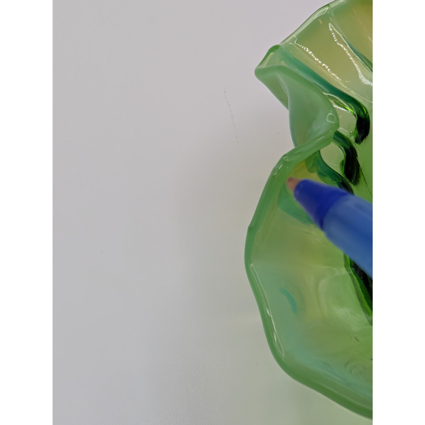 Vintage Green Opalescent Ruffled Edge Fenton Art Glass Bowl -- Read Description