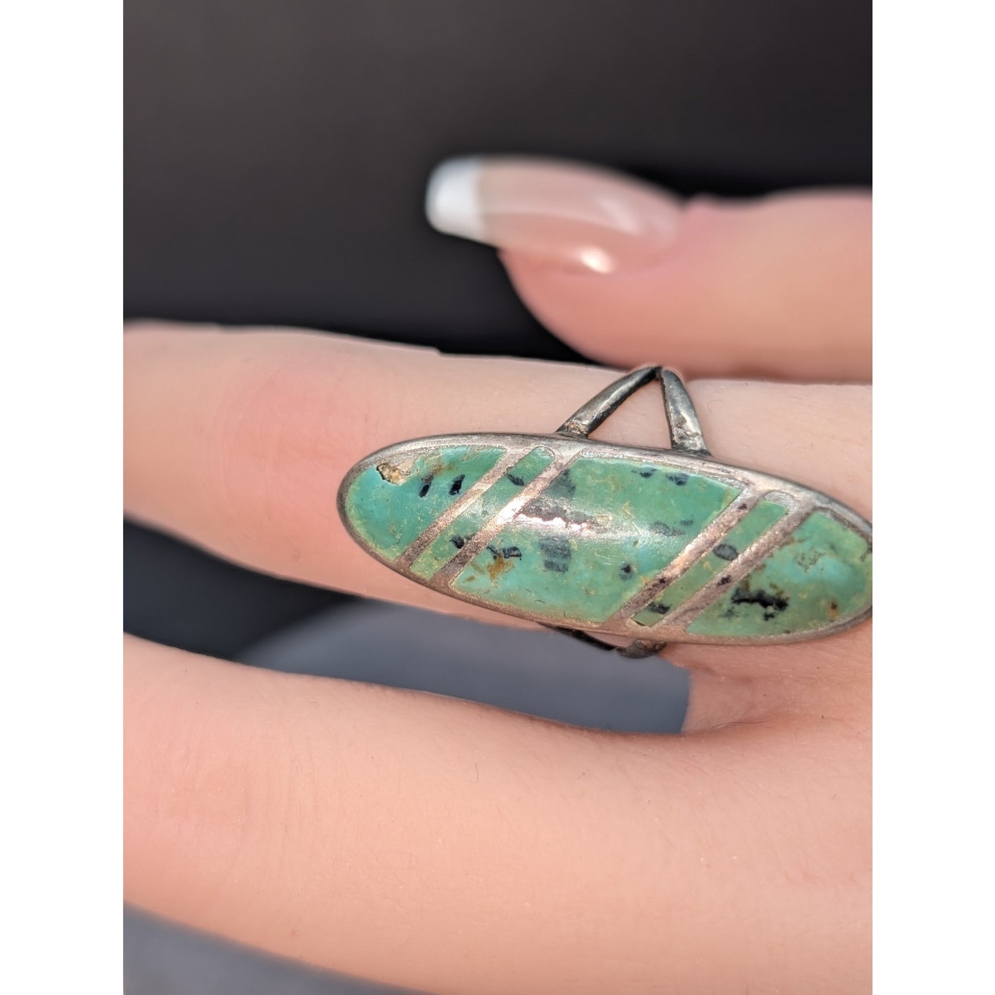 Vintage Sterling Silver Inlay Greenish Long Oval Chipped Stone Ring Size 5.5