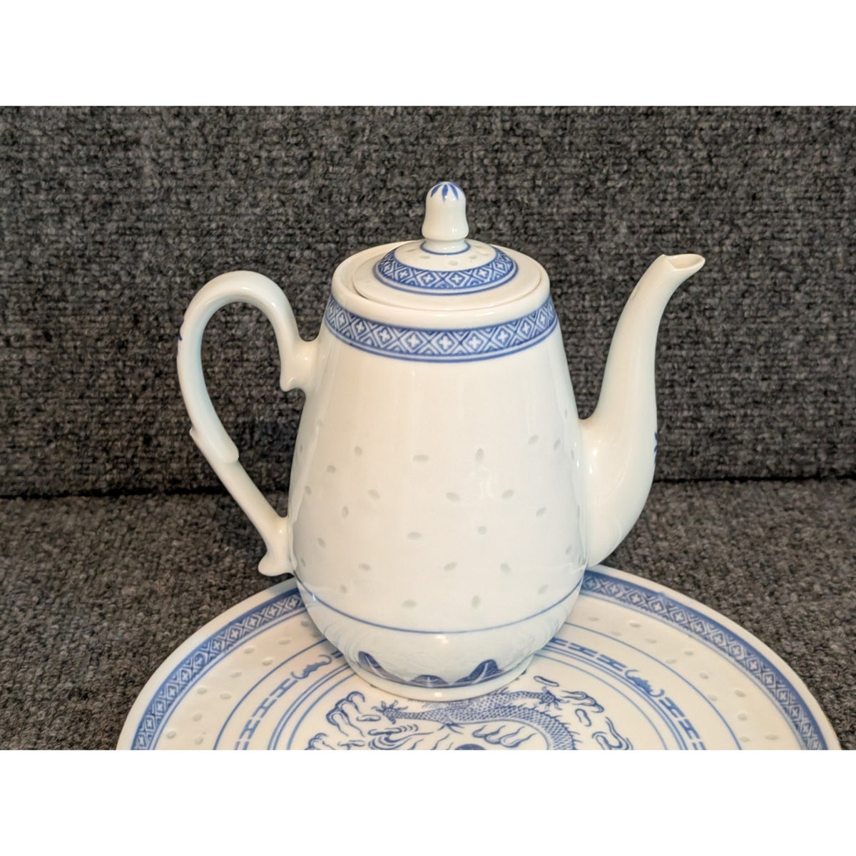 Vintage 1970s  Rice Grain Fifteen Piece Porcelain Blue White Dragon Tea Set