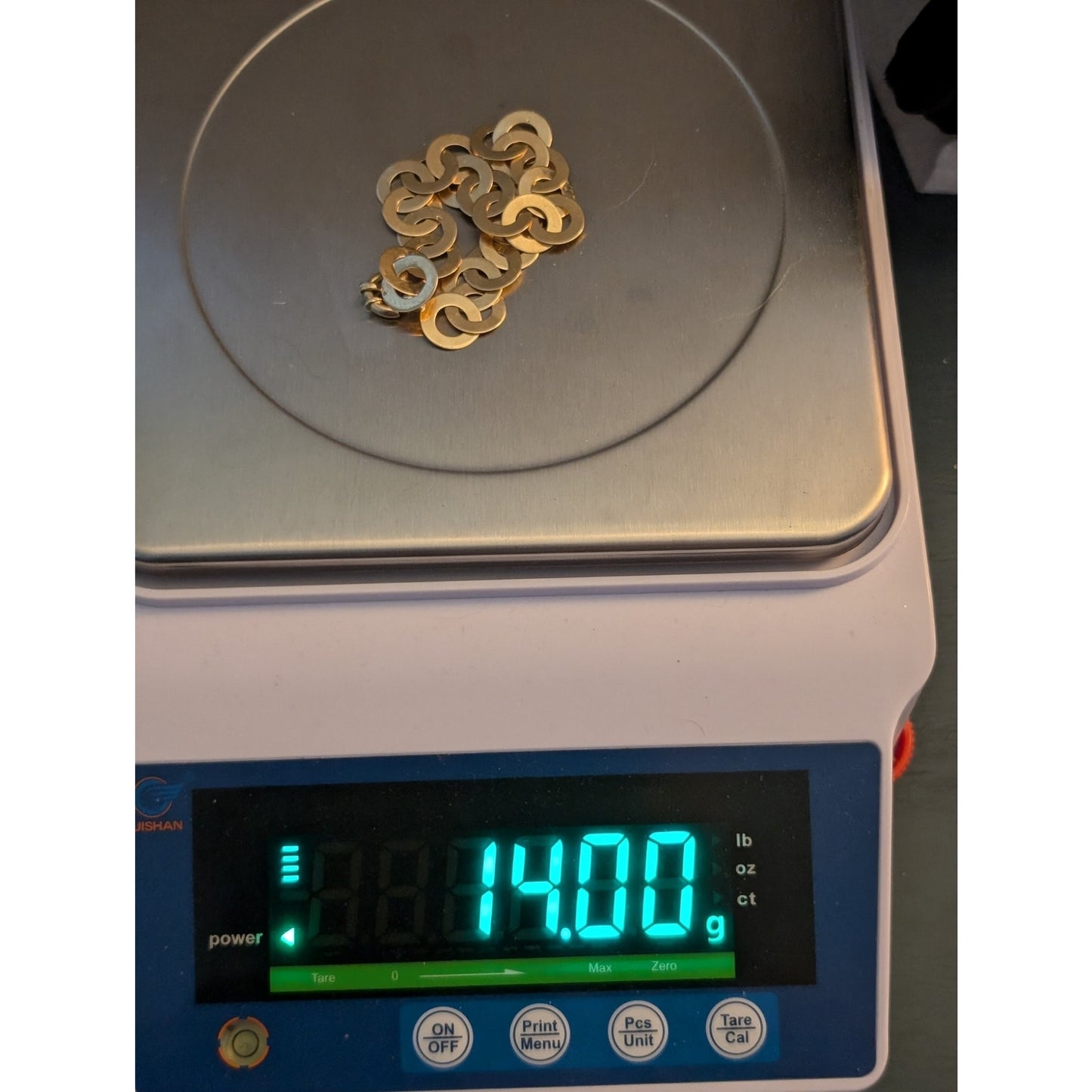 14K Gold 8" Loopy Chain Link Bracelet W/ Mariner Clasp 14g